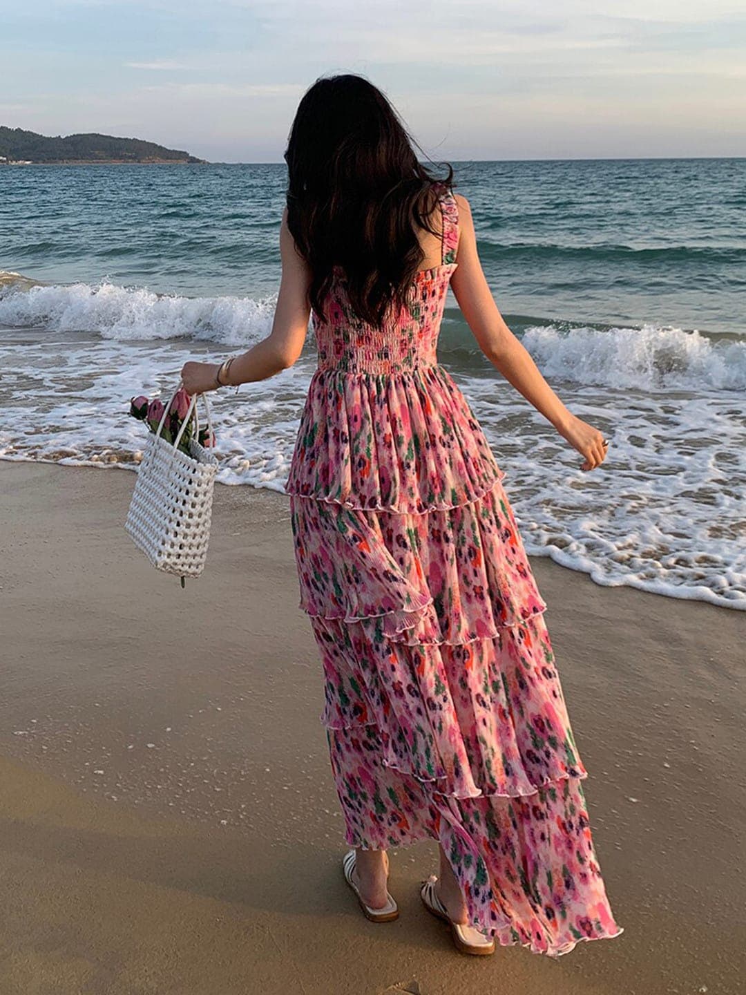 Floral Print Halter Neck Maxi Dress – alternate view