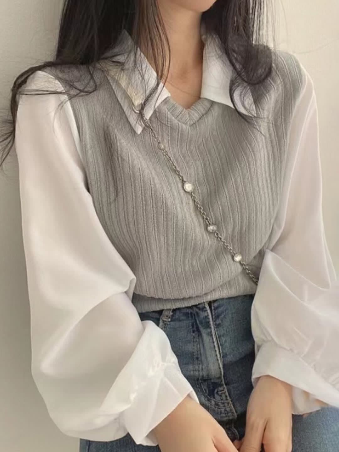 StyleCast Girls Grey V-neck Top
